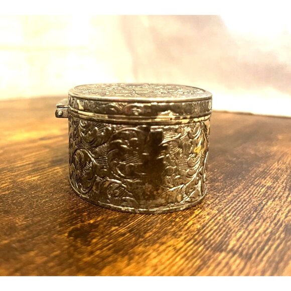 Vintage 1970s Ornate Silver-Plated Trinket Box With Red Velvet Lining - Picture 9 of 11